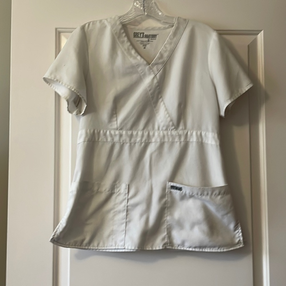 GREY’S ANATOMY BY BARCO White Scrub Top Sz M